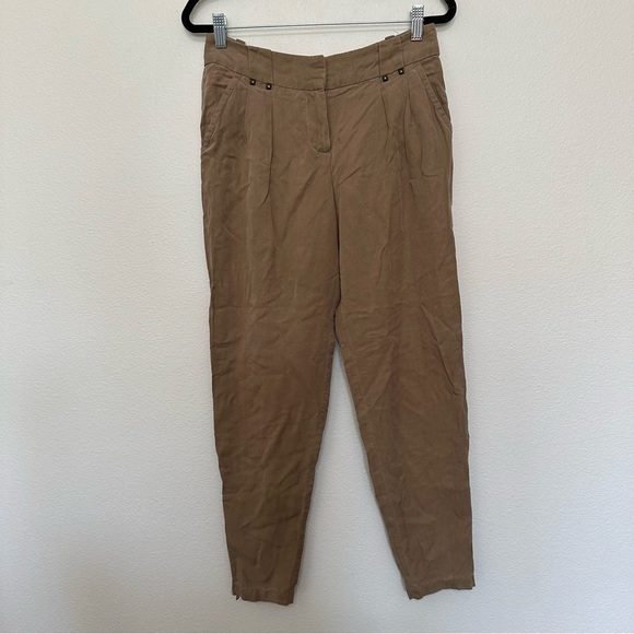Trina Turk women’s Summerlong Pant tan khaki tencel size 0 tapered leg zip ankle - Picture 2 of 4